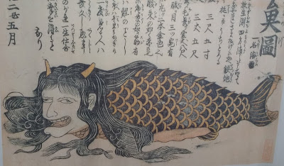 Monstruo marino femenino japonés
